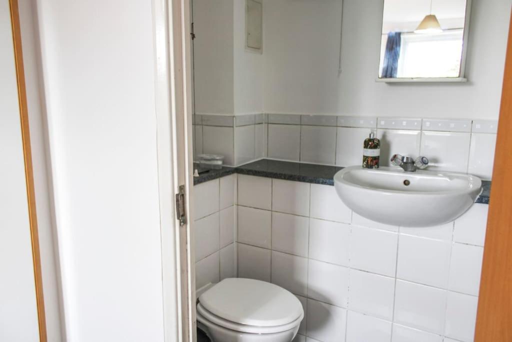 Modern 2-bed In Watford Centre Watford (Hertfordshire)